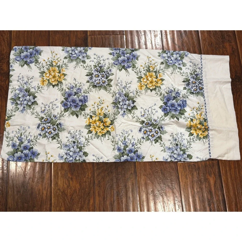 Vintage Liz Claiborne Liz At Home King Sheet Set Blue Yellow Floral Cottage 4Pc